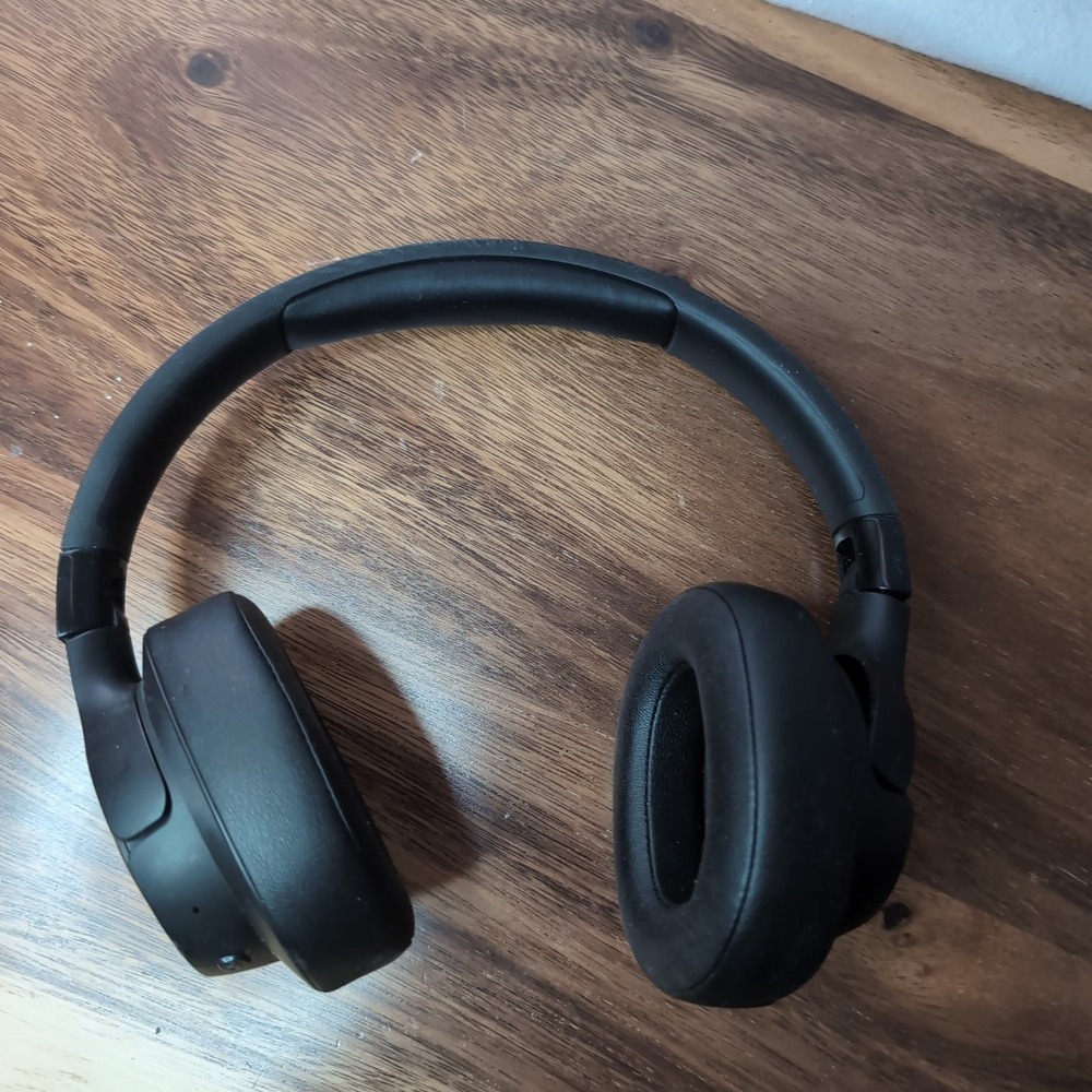 JBL Wireless Over-Ear Headphones Black Bluetooth Foldable Padded Headband